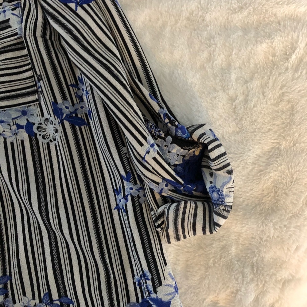 Blouse - Picture 4 of 6